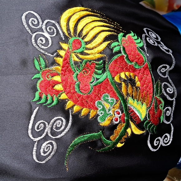 Beautiful double-sided kimono robe size medium - Picture 10 of 10